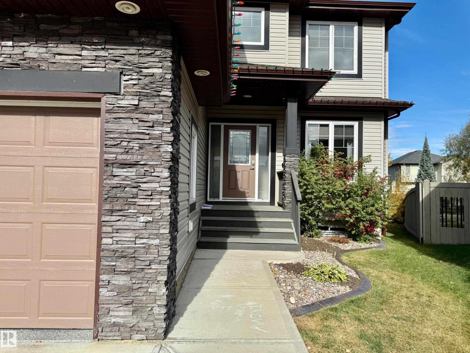 11628 16 Av Sw Sw, Edmonton, Alberta  T6W 1M9 - Photo 2 - E4462482
