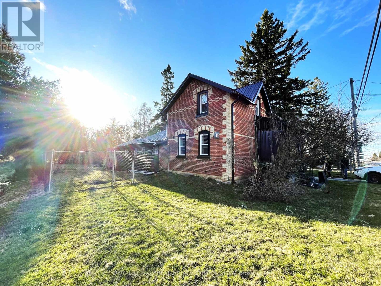 2834 County Road 124 Road W, Clearview, Ontario  L0M 1H0 - Photo 8 - S12091532