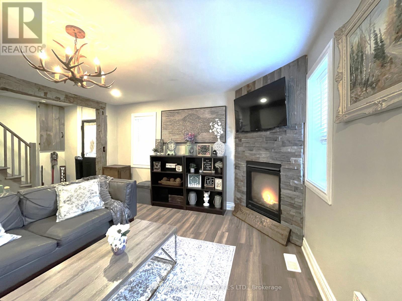 2834 County Road 124 Road W, Clearview, Ontario  L0M 1H0 - Photo 13 - S12091532