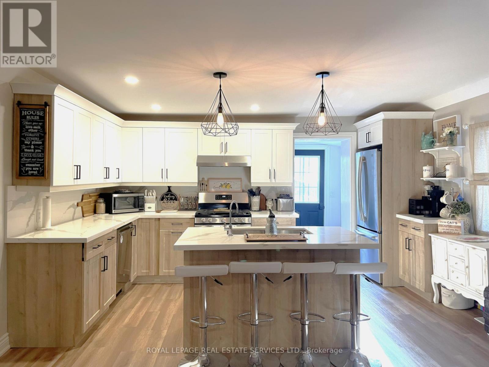 2834 County Road 124 Road W, Clearview, Ontario  L0M 1H0 - Photo 15 - S12091532