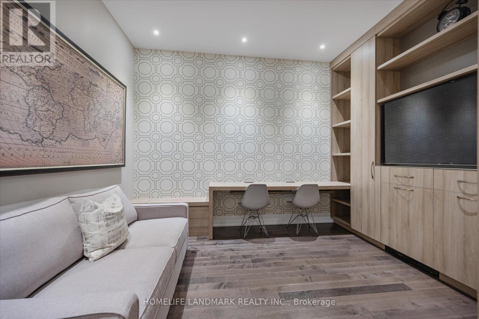 102 - 29 Queens Quay E, Toronto, Ontario  M5E 0A4 - Photo 32 - C12467399
