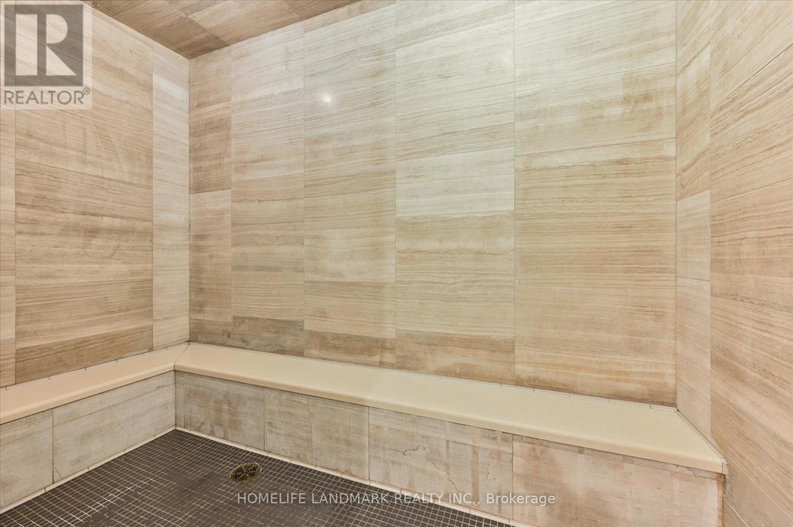 102 - 29 Queens Quay E, Toronto, Ontario  M5E 0A4 - Photo 46 - C12467399