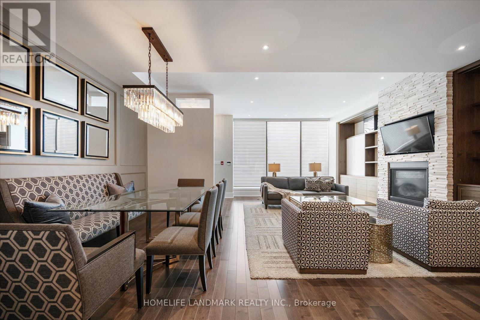 102 - 29 Queens Quay E, Toronto, Ontario  M5E 0A4 - Photo 8 - C12467399