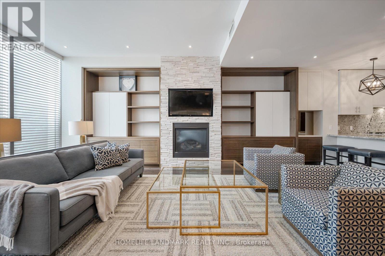 102 - 29 Queens Quay E, Toronto, Ontario  M5E 0A4 - Photo 14 - C12467399