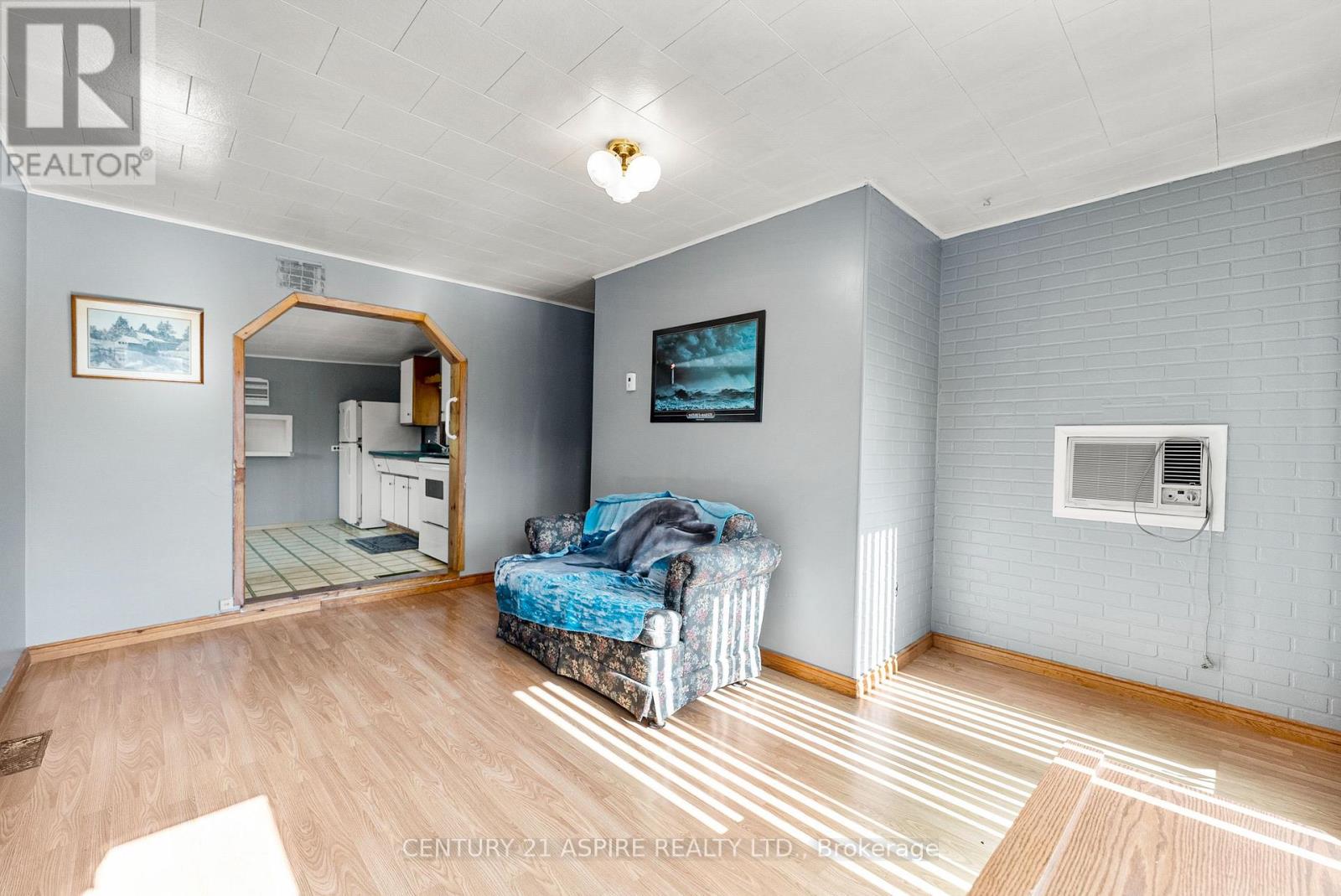 22 Zilney Street, Madawaska Valley, Ontario  K0J 1B0 - Photo 10 - X12468333