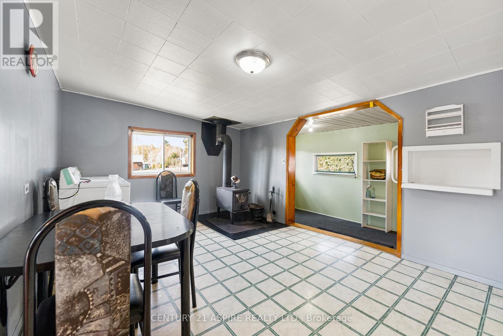 22 Zilney Street, Madawaska Valley, Ontario  K0J 1B0 - Photo 17 - X12468333