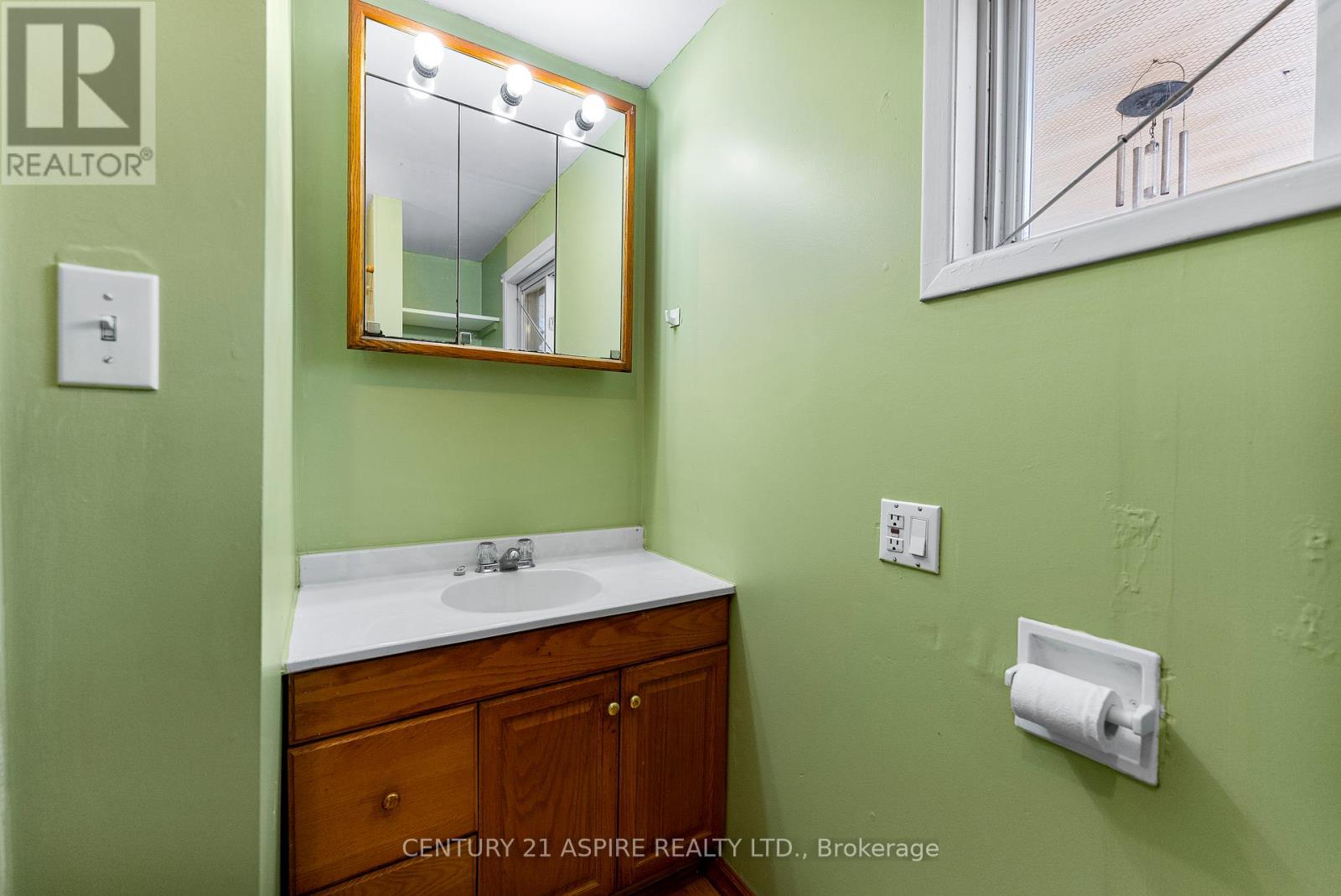 22 Zilney Street, Madawaska Valley, Ontario  K0J 1B0 - Photo 25 - X12468333