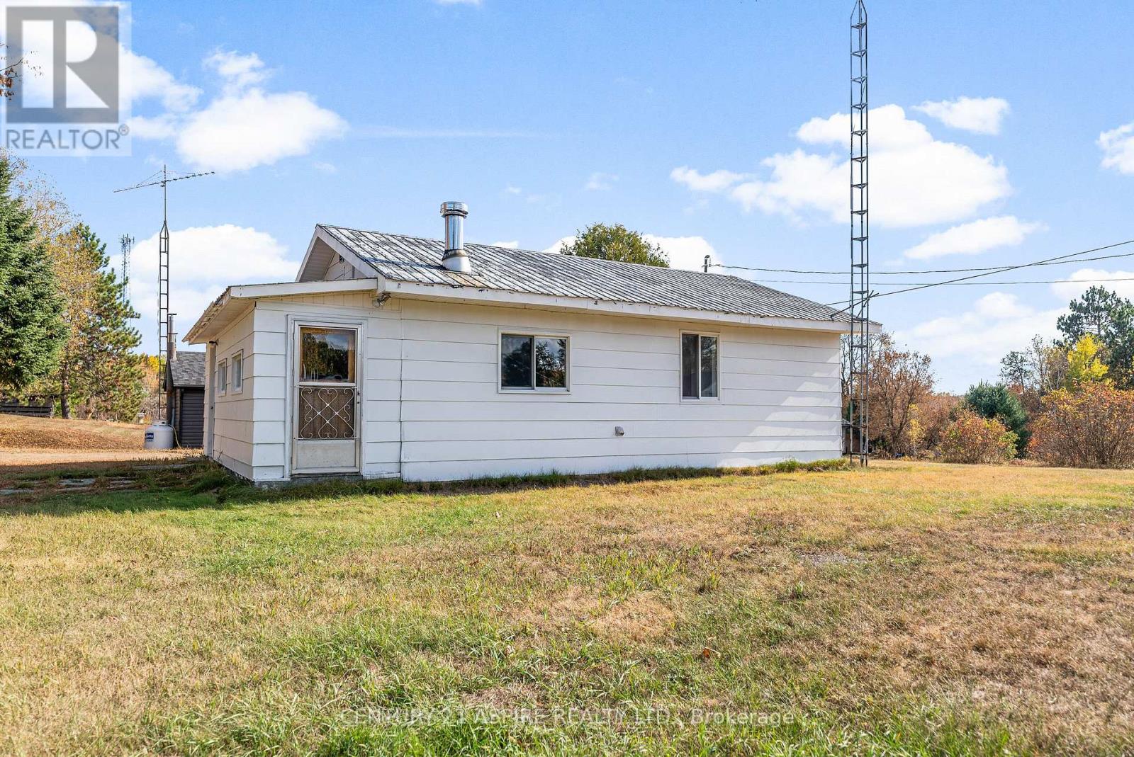 22 Zilney Street, Madawaska Valley, Ontario  K0J 1B0 - Photo 26 - X12468333