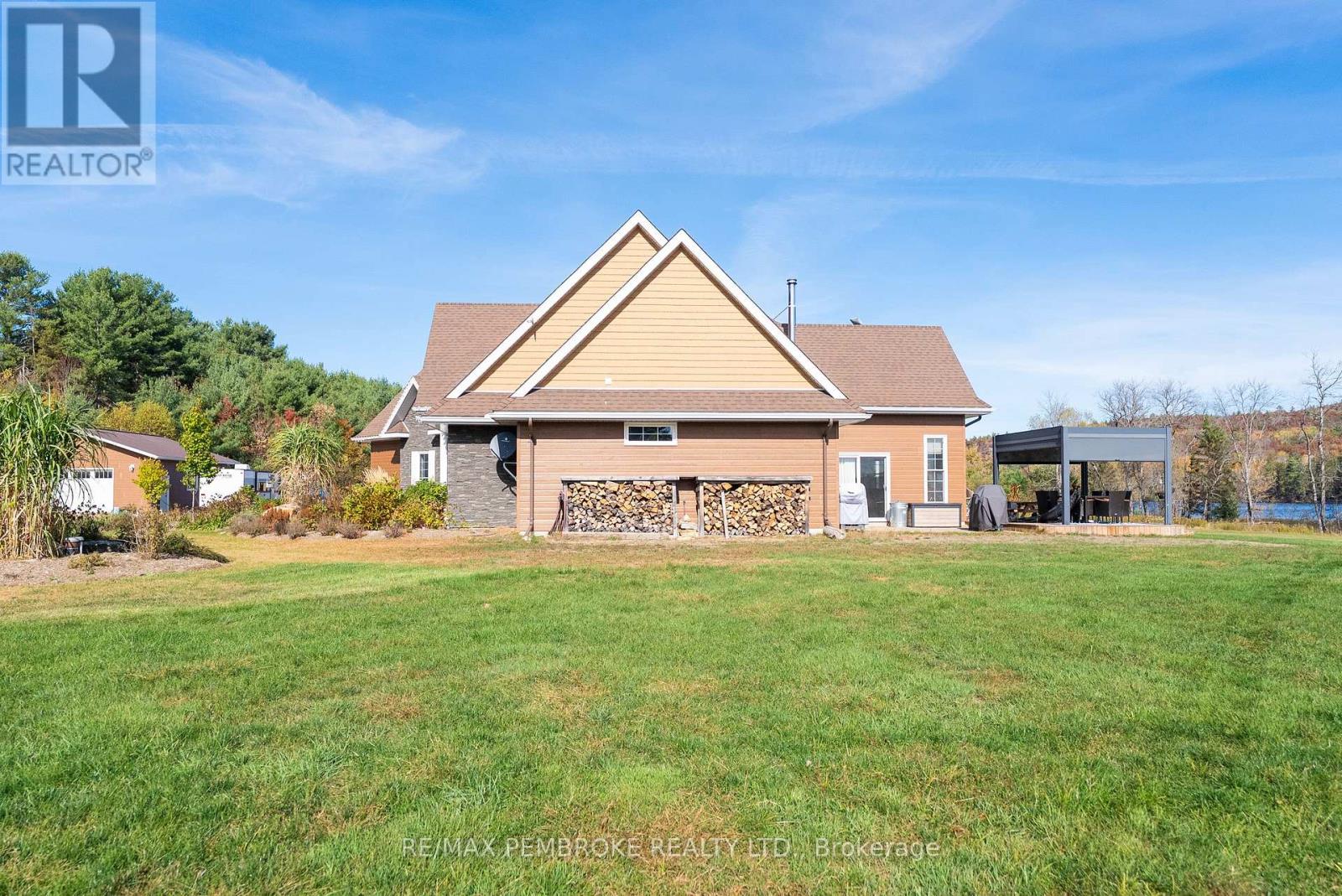 43 Green Gate Lane, North Algona Wilberforce, Ontario  K0J 1X0 - Photo 32 - X12468341