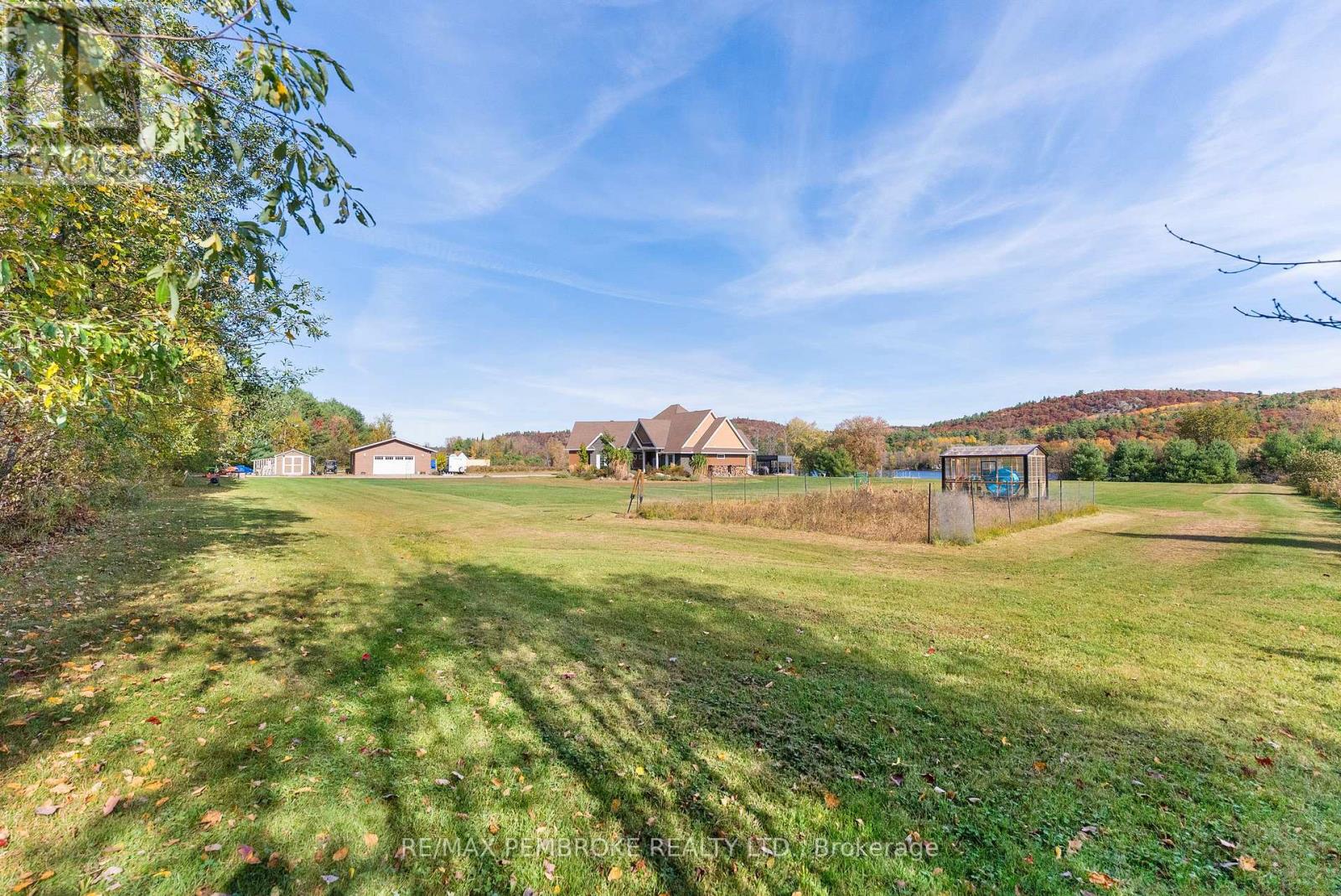 43 Green Gate Lane, North Algona Wilberforce, Ontario  K0J 1X0 - Photo 33 - X12468341