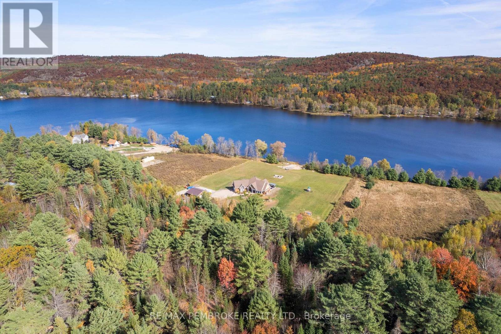 43 Green Gate Lane, North Algona Wilberforce, Ontario  K0J 1X0 - Photo 49 - X12468341