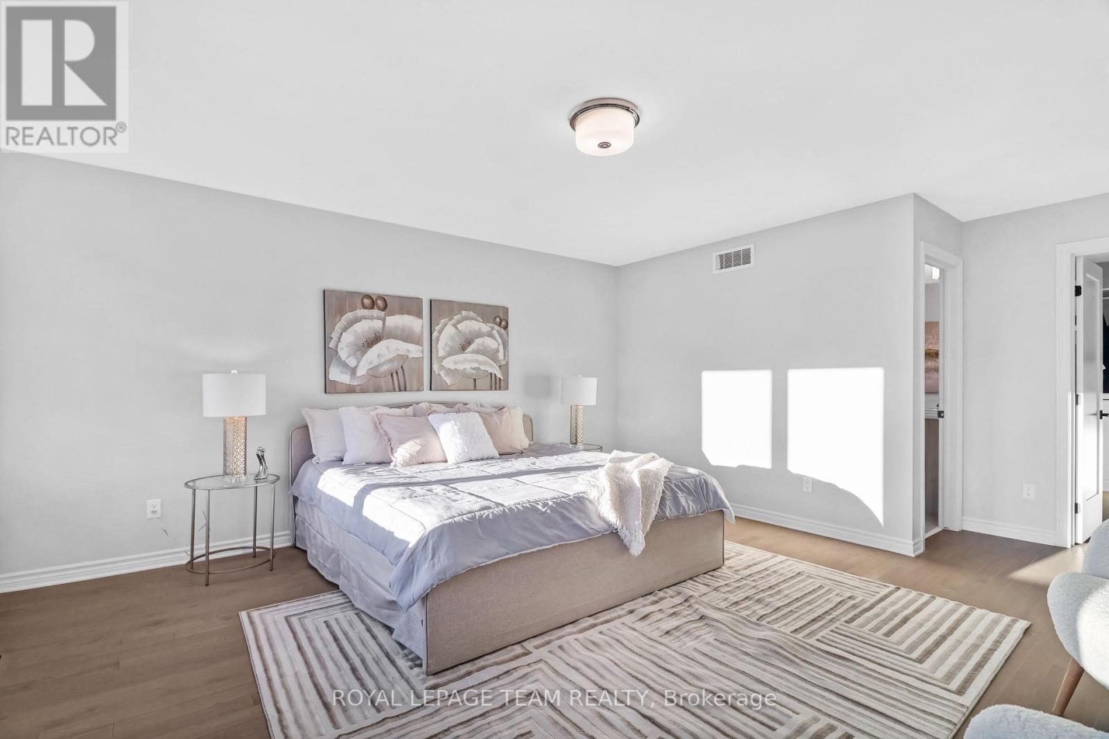 711 Moonflower Crescent, Ottawa, Ontario  K1T 0X8 - Photo 22 - X12468210