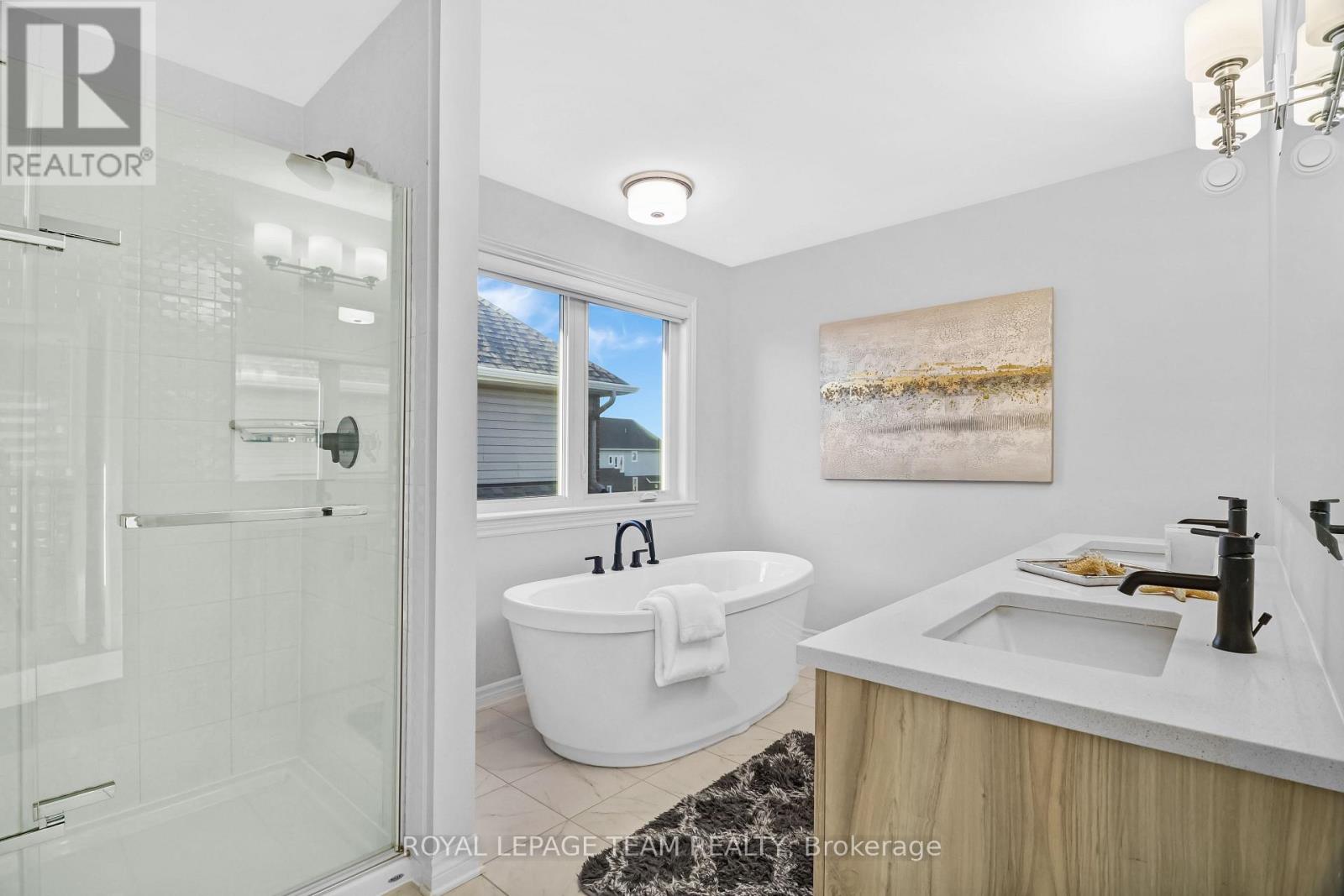 711 Moonflower Crescent, Ottawa, Ontario  K1T 0X8 - Photo 24 - X12468210