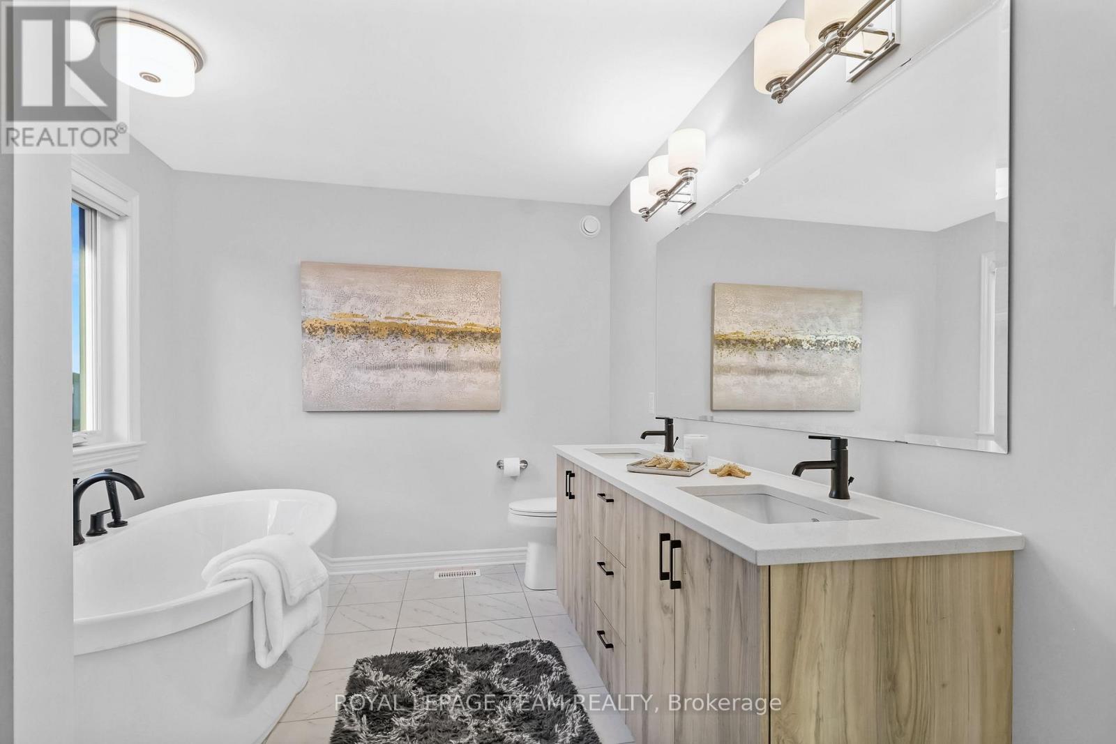 711 Moonflower Crescent, Ottawa, Ontario  K1T 0X8 - Photo 25 - X12468210