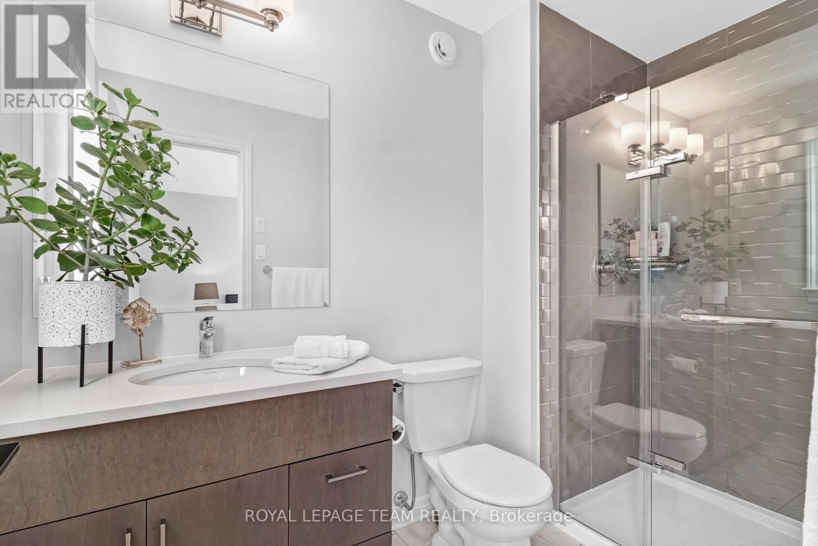 711 Moonflower Crescent, Ottawa, Ontario  K1T 0X8 - Photo 28 - X12468210