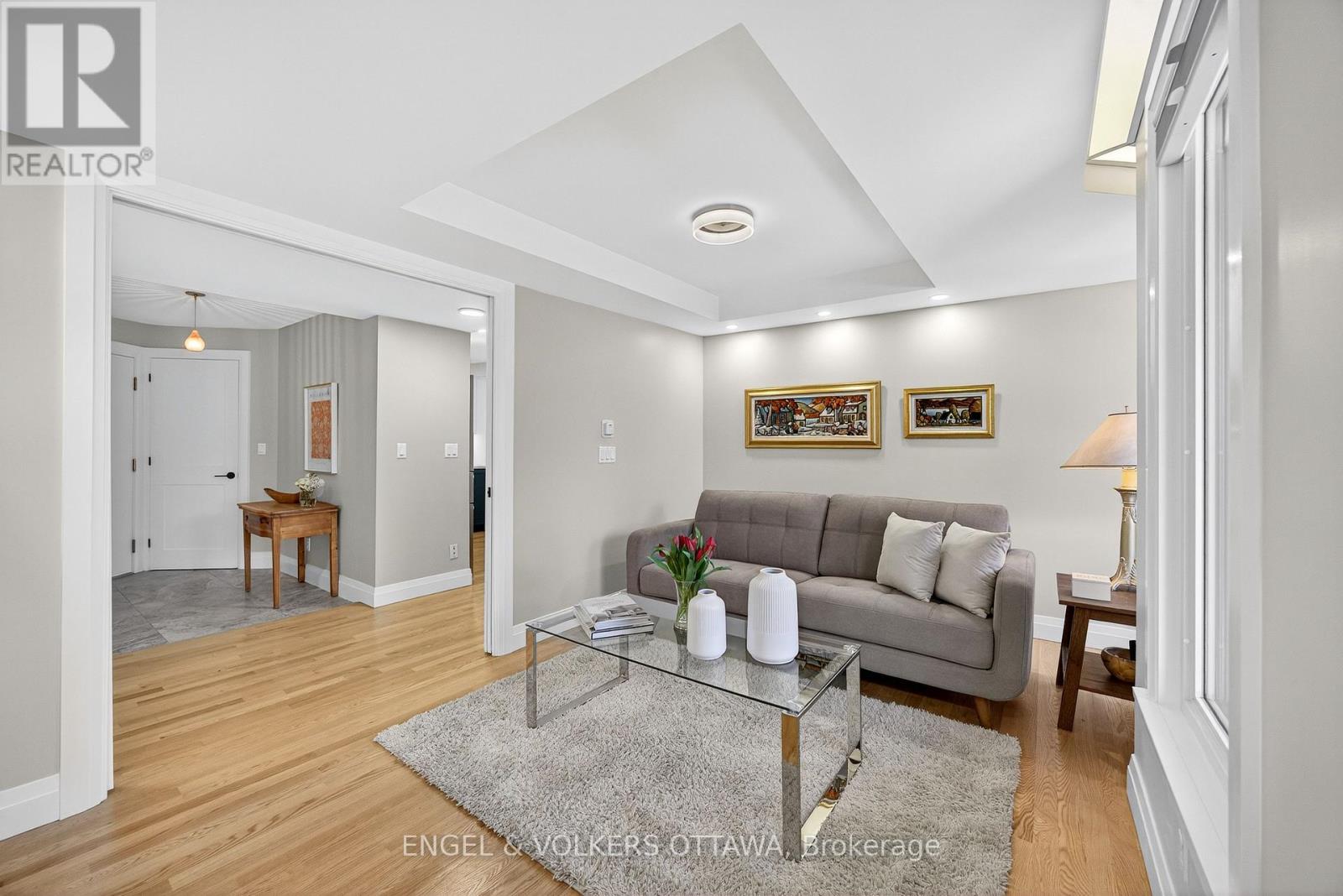 102 - 130 Queen Elizabeth Drive, Ottawa, Ontario  K2P 1E6 - Photo 28 - X12468303