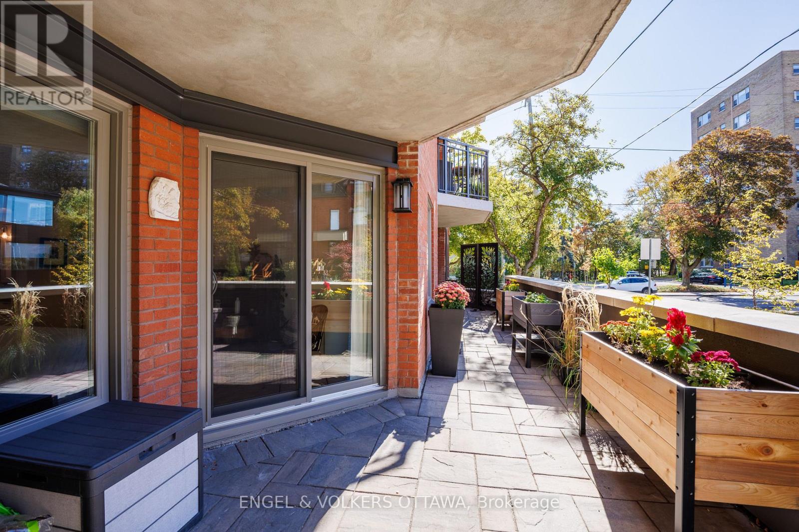 102 - 130 Queen Elizabeth Drive, Ottawa, Ontario  K2P 1E6 - Photo 36 - X12468303