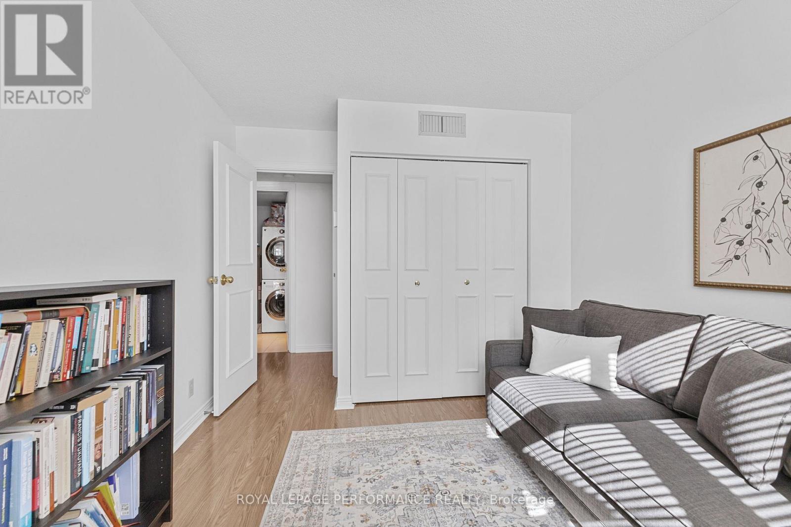 206 - 205 Somerset Street W, Ottawa, Ontario  K2P 0J1 - Photo 19 - X12468319