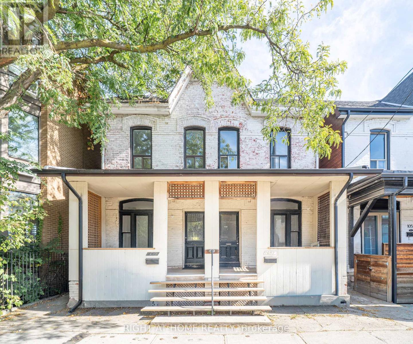 1059 BATHURST STREET, Toronto, Ontario