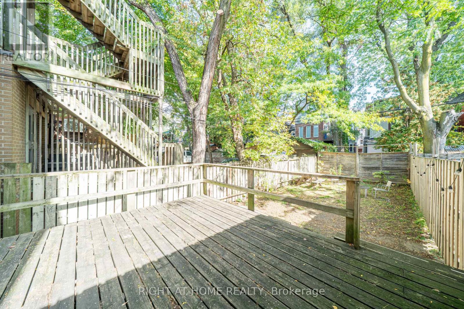 1059 Bathurst Street, Toronto, Ontario  M5R 3G8 - Photo 11 - C12468106