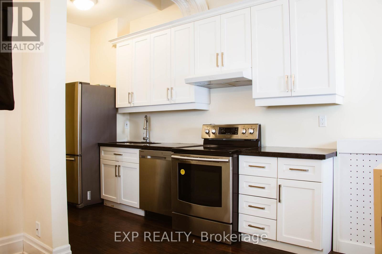 #3 - 328 Berkeley Street, Toronto, Ontario  M5A 2X5 - Photo 4 - C12468109