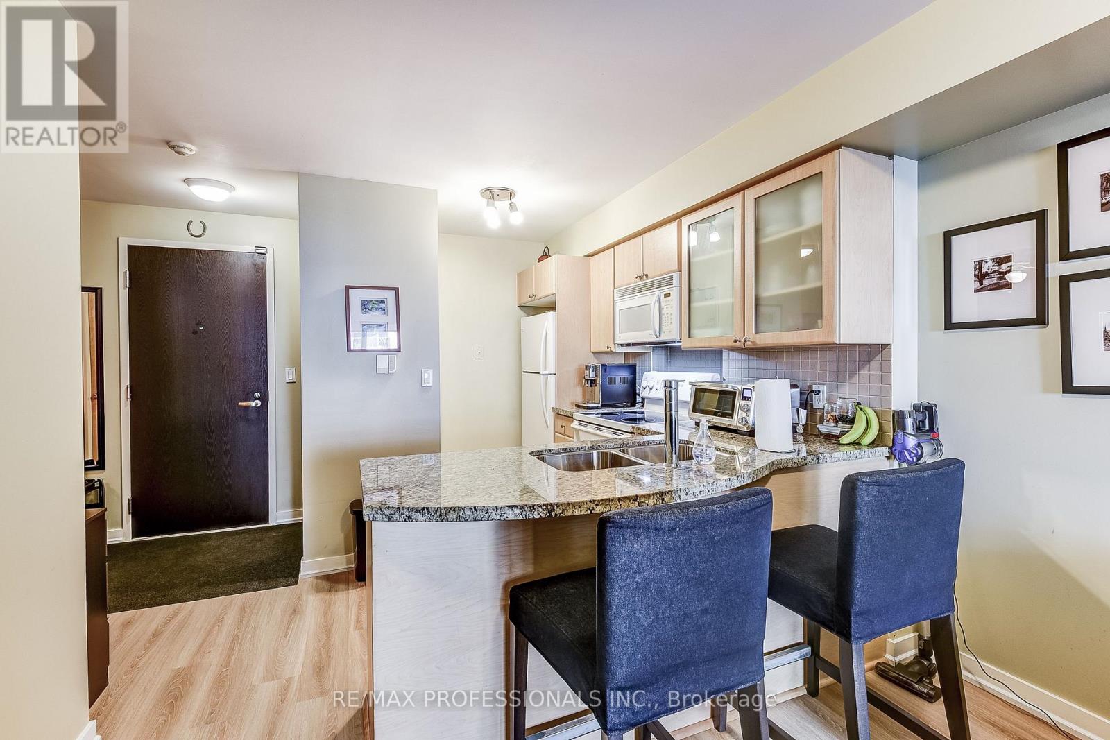 317 - 1005 King Street W, Toronto, Ontario  M6K 3M8 - Photo 11 - C12468133