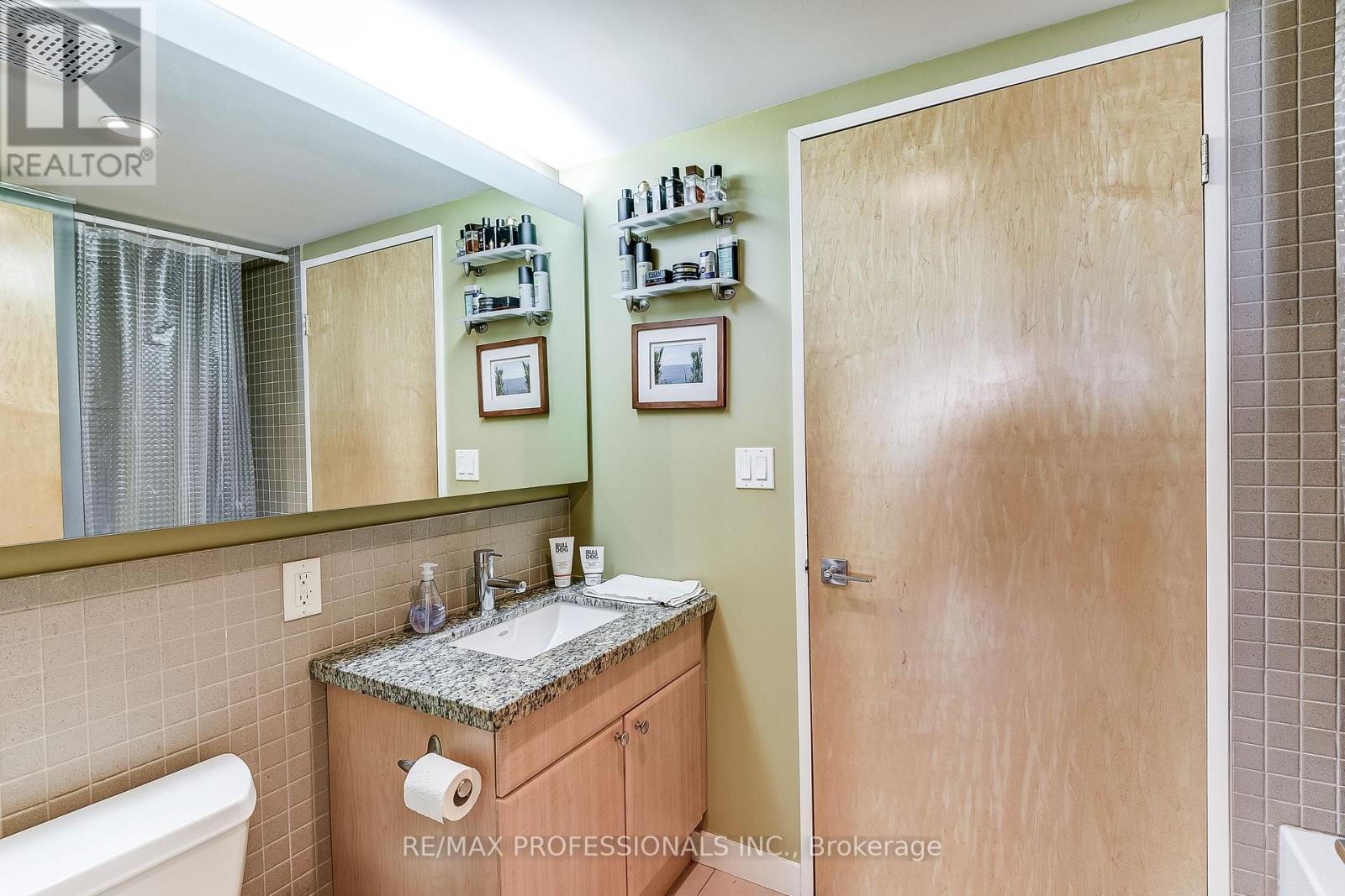 317 - 1005 King Street W, Toronto, Ontario  M6K 3M8 - Photo 19 - C12468133