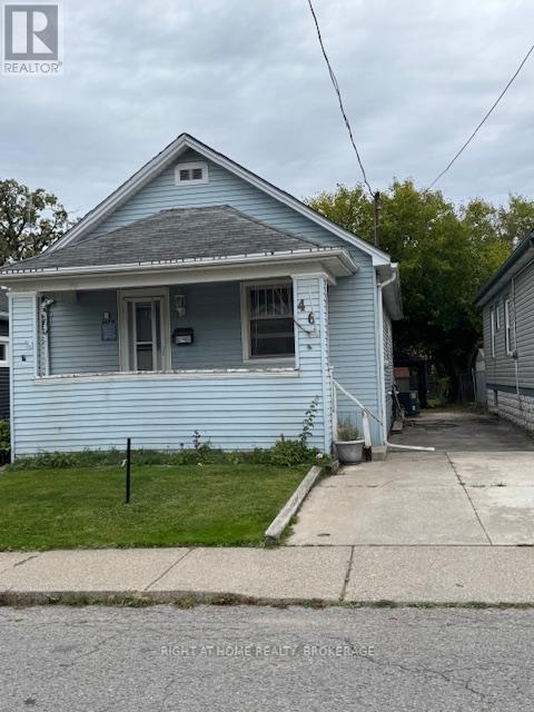 46 Richmond Avenue, St. Catharines, Ontario  L2R 3W7 - Photo 1 - X12468338