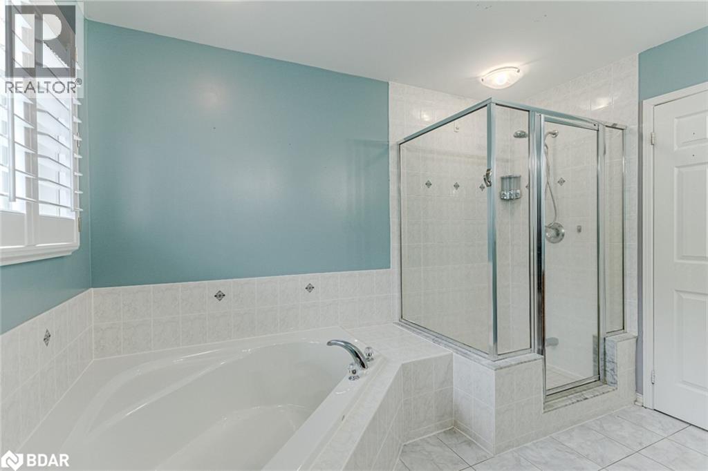 31 Fawndale Crescent, Wasaga Beach, Ontario  L9Z 2B3 - Photo 6 - 40780097
