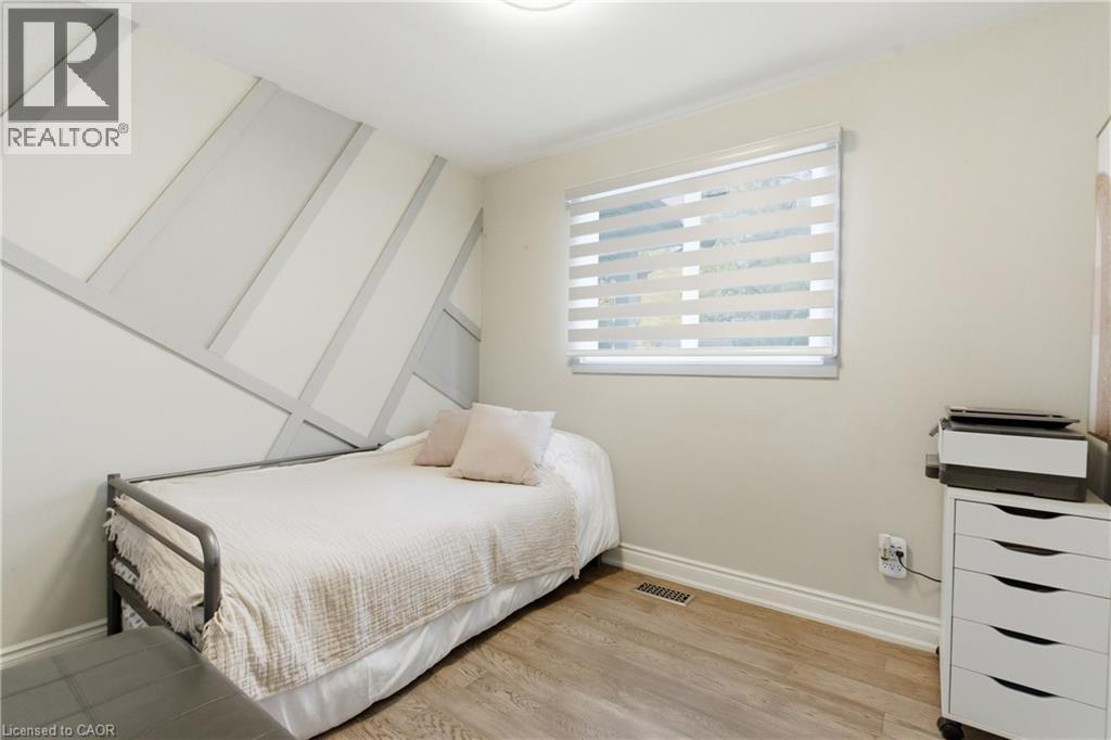 5372 Spruce Avenue, Burlington, Ontario  L7L 1N7 - Photo 13 - 40780012