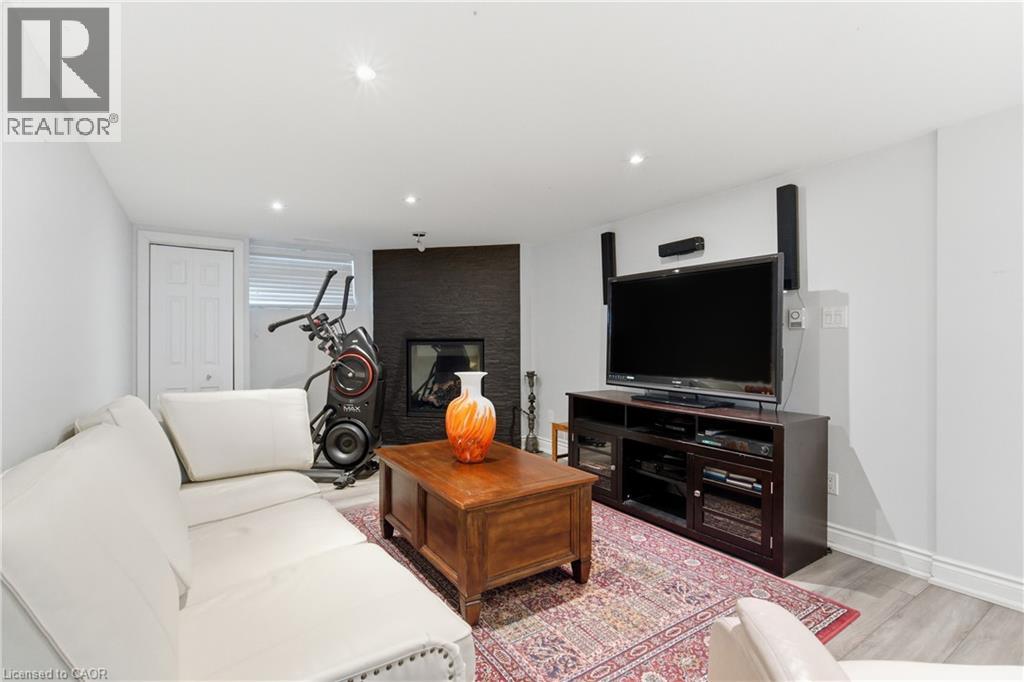 5372 Spruce Avenue, Burlington, Ontario  L7L 1N7 - Photo 32 - 40780012