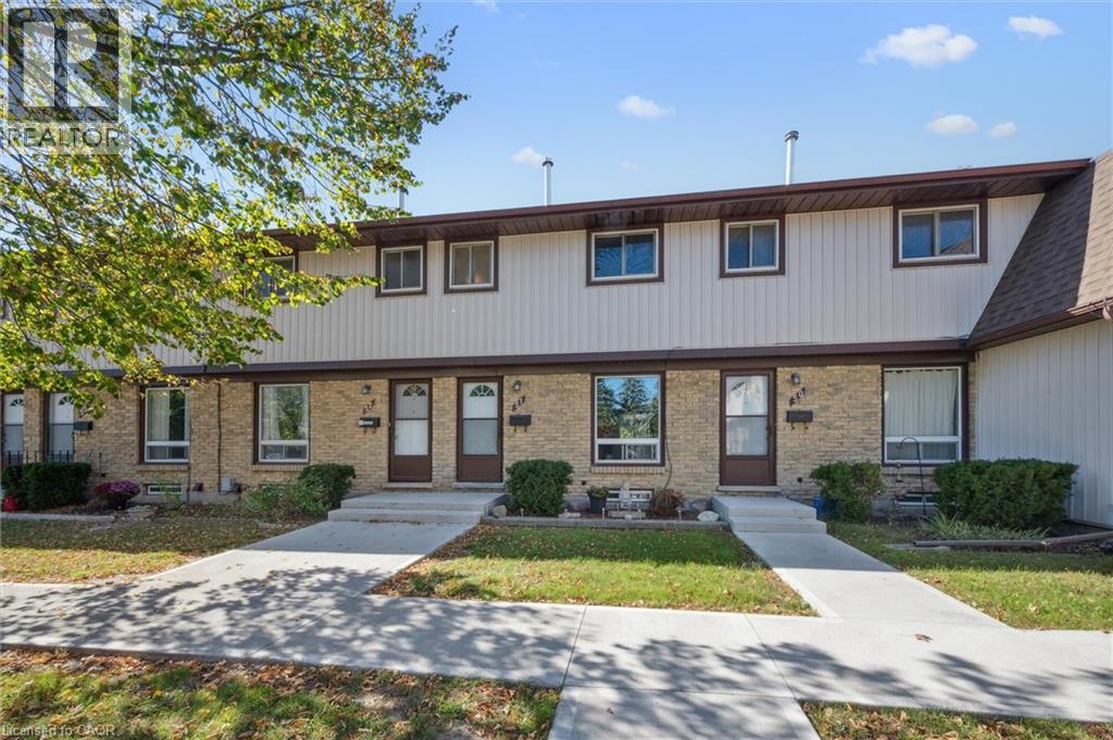 210 Glamis Road Unit# 51, Cambridge, Ontario  N1R 6L3 - Photo 2 - 40778944