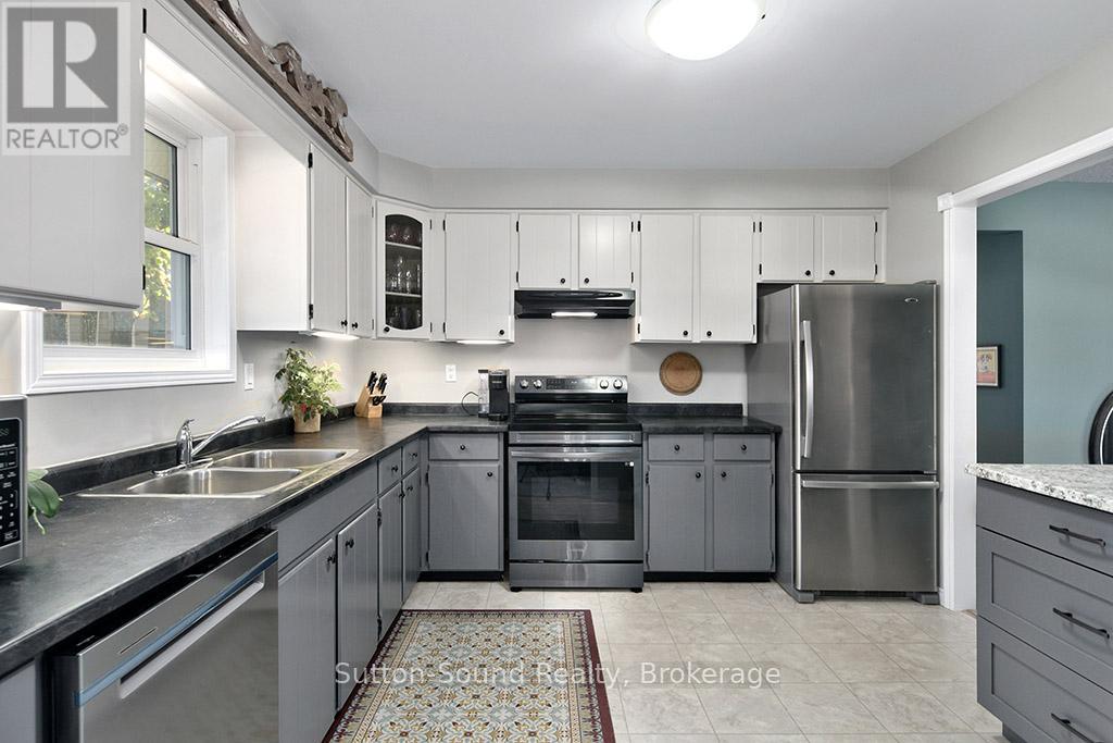 305 8th Avenue E, Owen Sound, Ontario  N4K 3A3 - Photo 19 - X12468184
