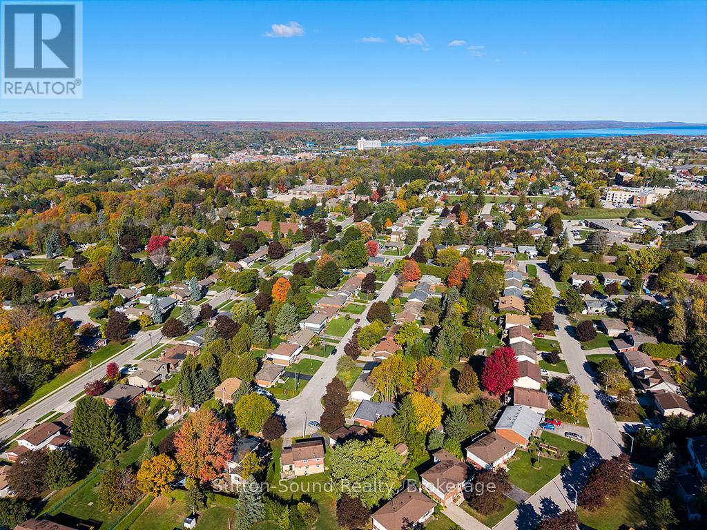305 8th Avenue E, Owen Sound, Ontario  N4K 3A3 - Photo 5 - X12468184