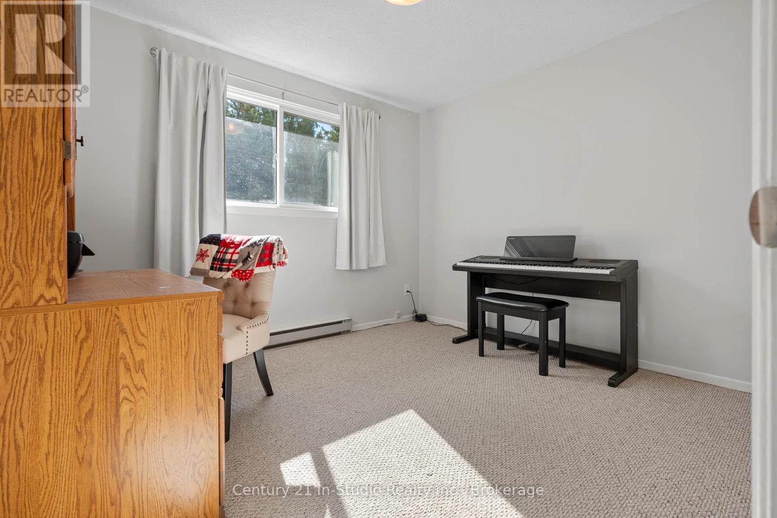 86 - 86 Laurie Crescent, Owen Sound, Ontario  N4K 6C3 - Photo 25 - X12468318