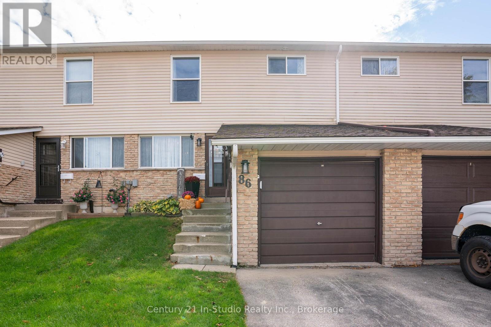 86 - 86 Laurie Crescent, Owen Sound, Ontario  N4K 6C3 - Photo 3 - X12468318
