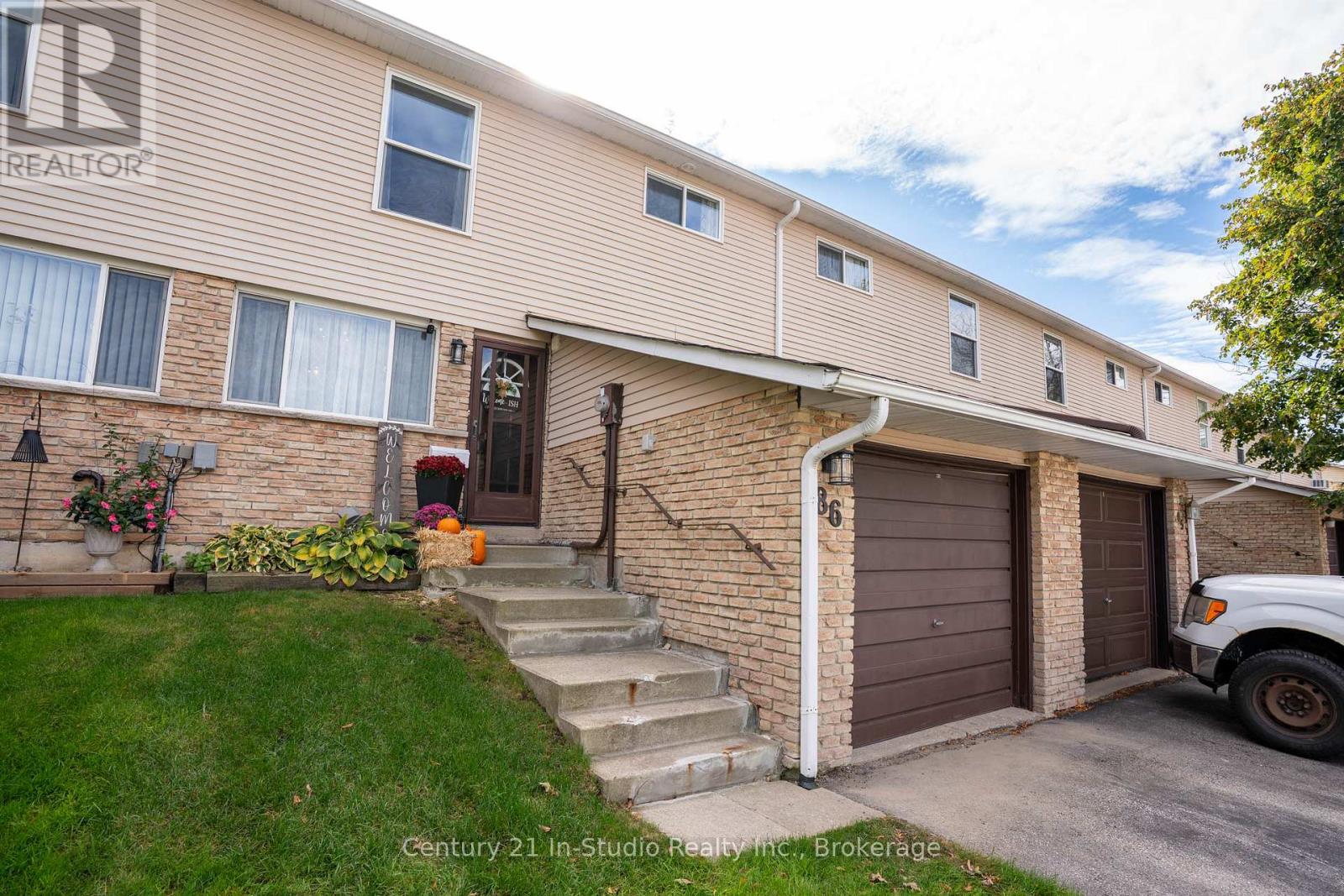 86 - 86 Laurie Crescent, Owen Sound, Ontario  N4K 6C3 - Photo 4 - X12468318