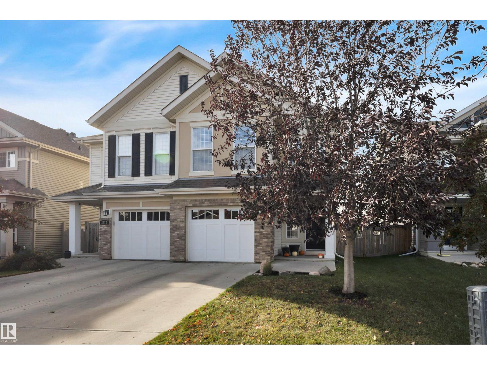 2714 Coughlan Green Sw, Edmonton, Alberta  T6W 3N8 - Photo 2 - E4462487