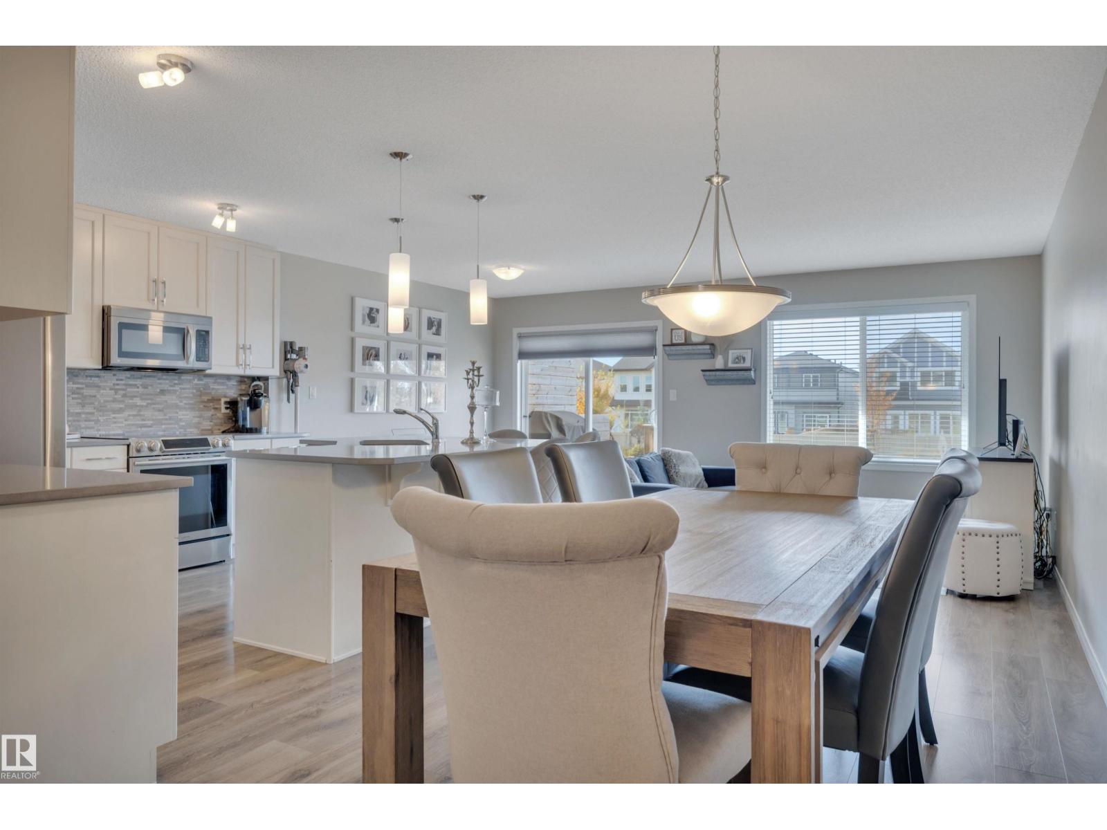 2714 Coughlan Green Sw, Edmonton, Alberta  T6W 3N8 - Photo 6 - E4462487