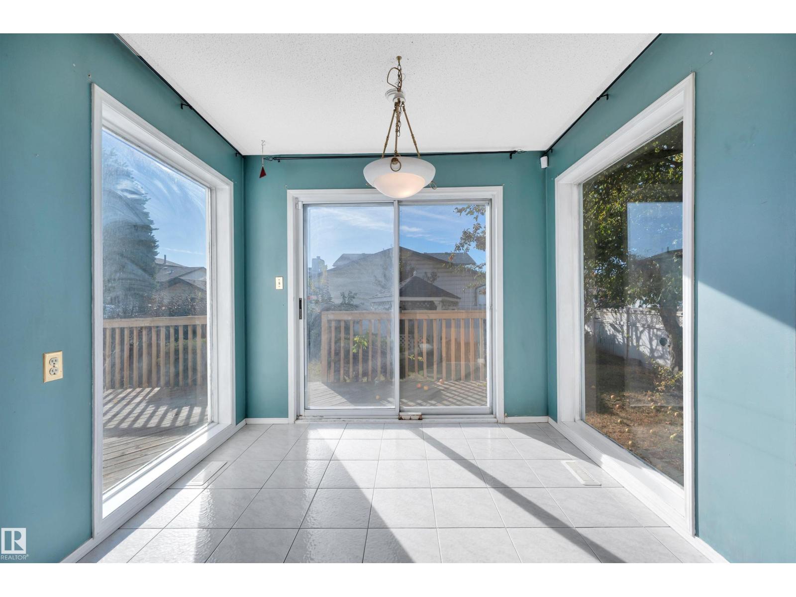 8011 152c Av Nw, Edmonton, Alberta  T6C 3M1 - Photo 16 - E4462489
