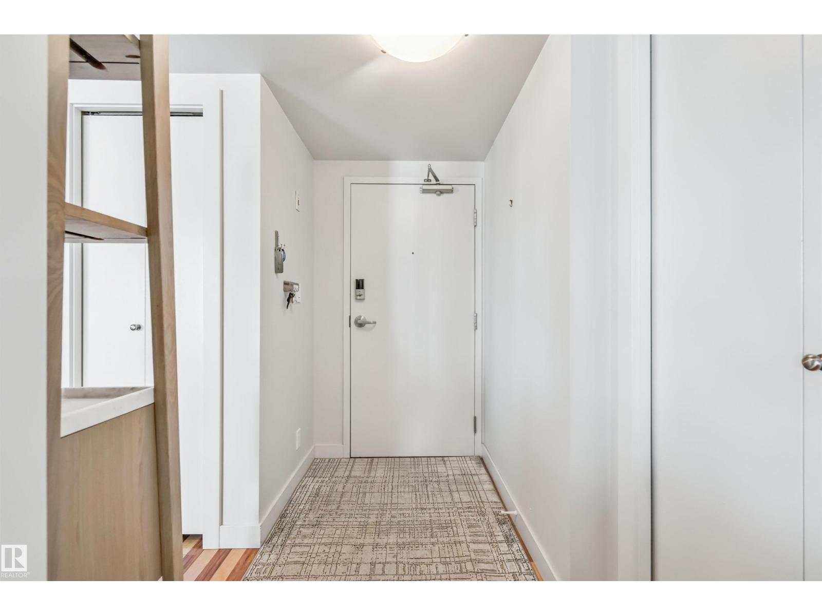 #1003 10046 117 St Nw, Edmonton, Alberta  T5K 1X2 - Photo 3 - E4462491