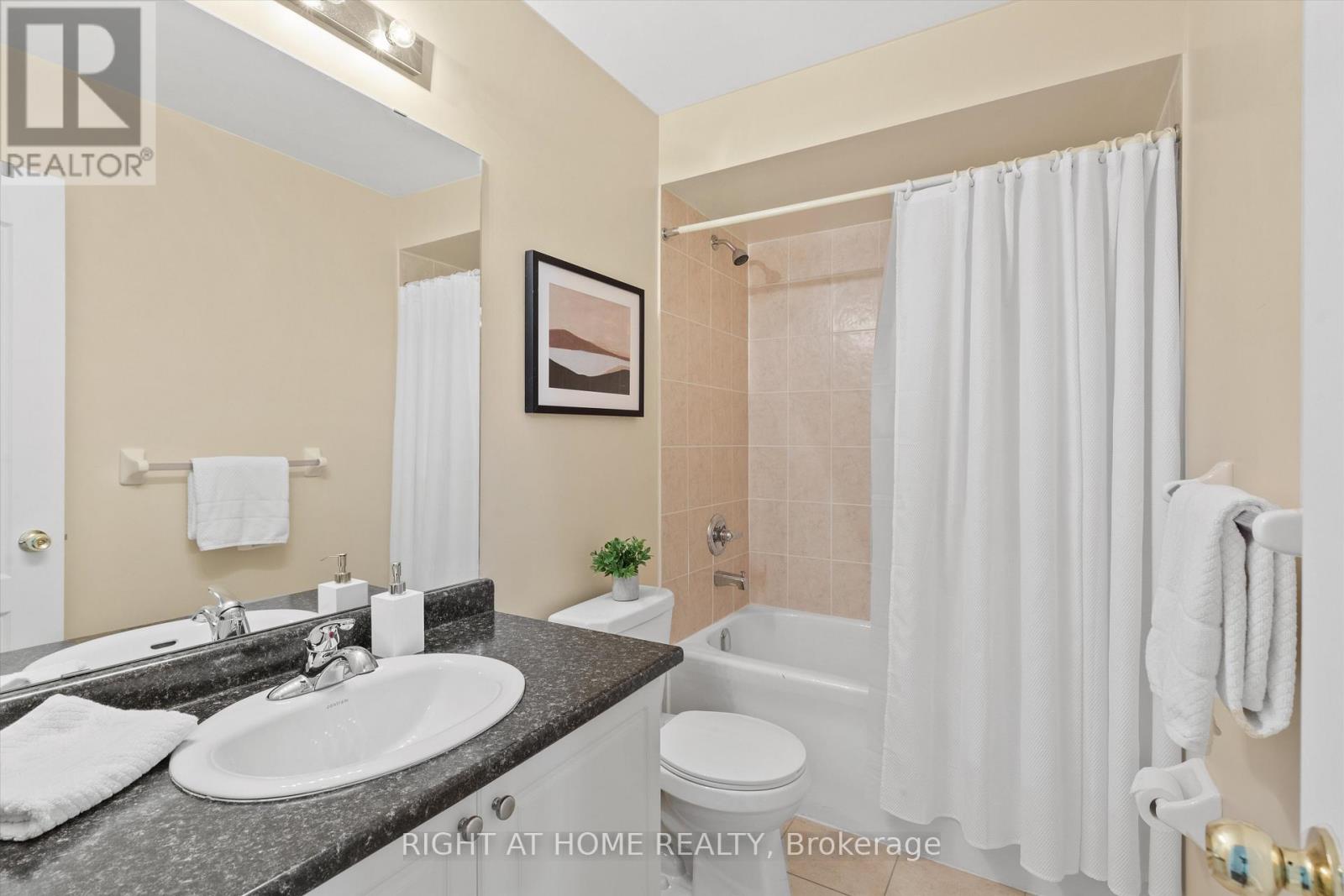 50 Luisa Street, Bradford West Gwillimbury, Ontario  L3Z 0P1 - Photo 24 - N12468176