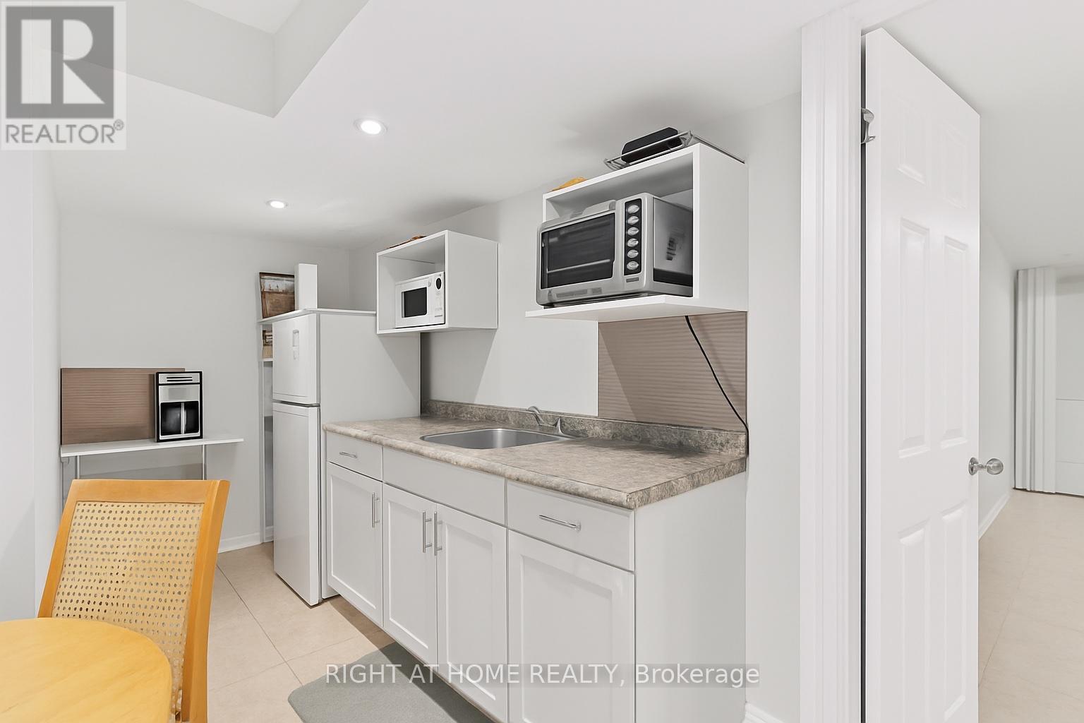 50 Luisa Street, Bradford West Gwillimbury, Ontario  L3Z 0P1 - Photo 27 - N12468176