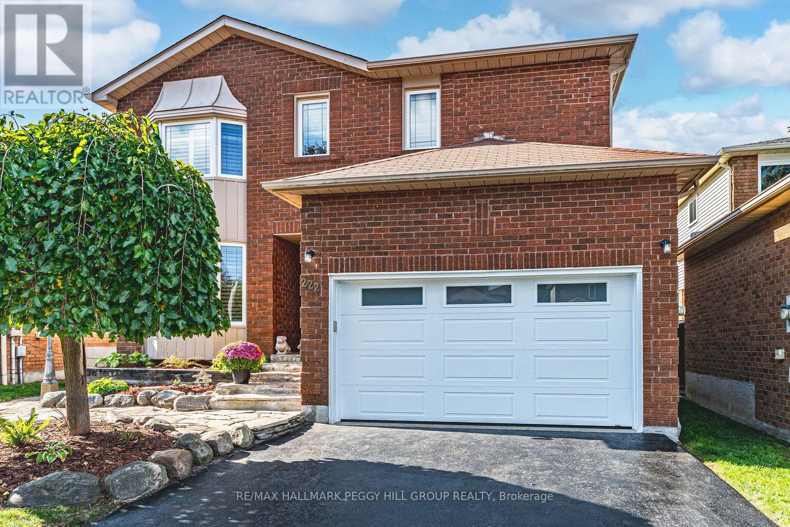 222 BISHOP DRIVE, Barrie, Ontario
