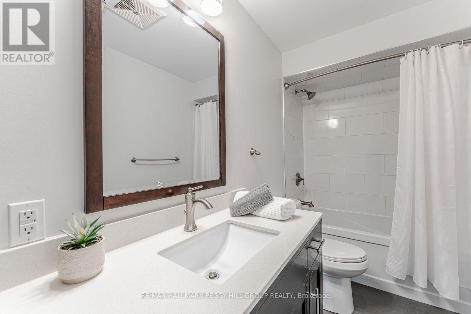 222 Bishop Drive, Barrie, Ontario  L4N 6X8 - Photo 16 - S12468143