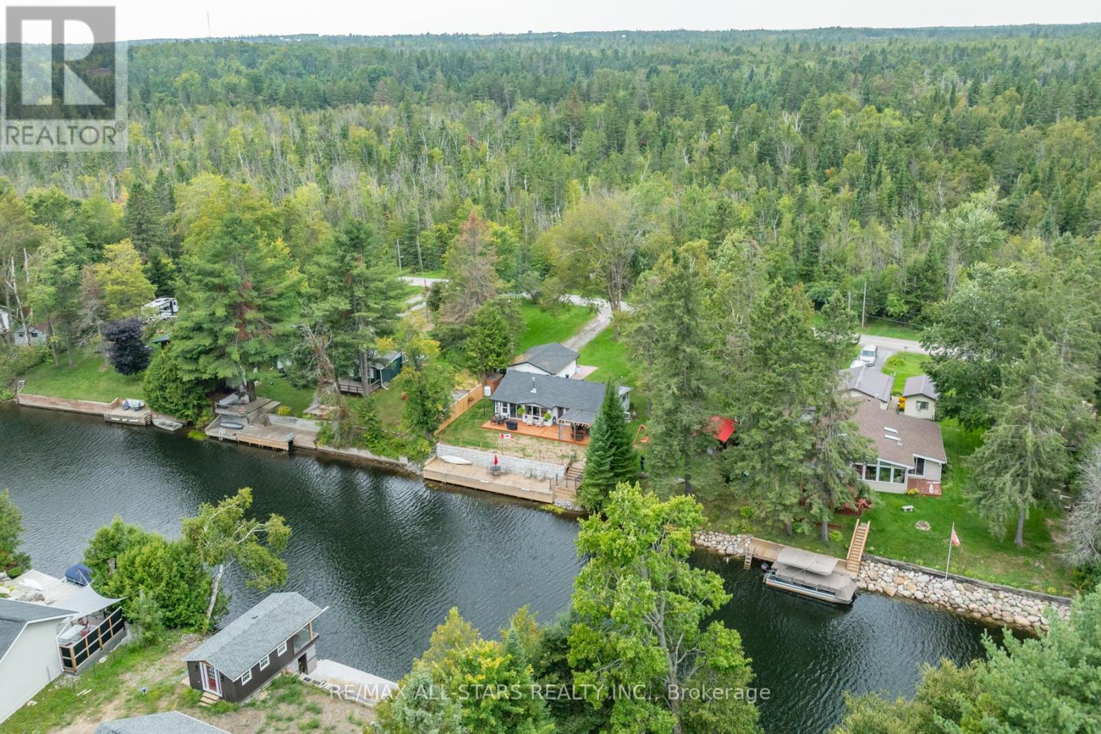 27 Cedarplank Road, Kawartha Lakes, Ontario  K0M 1N0 - Photo 3 - X12387613