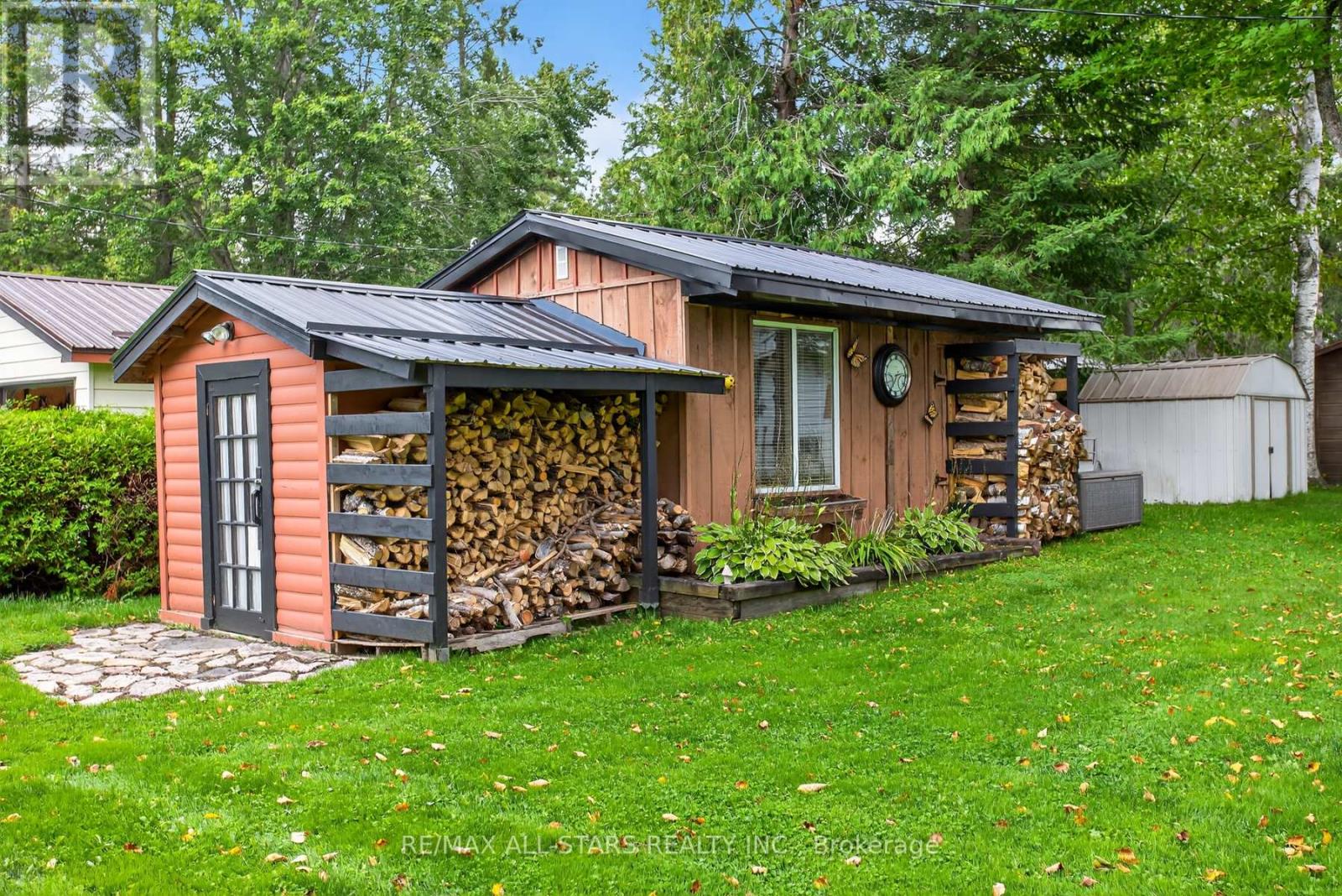 27 Cedarplank Road, Kawartha Lakes, Ontario  K0M 1N0 - Photo 37 - X12387613