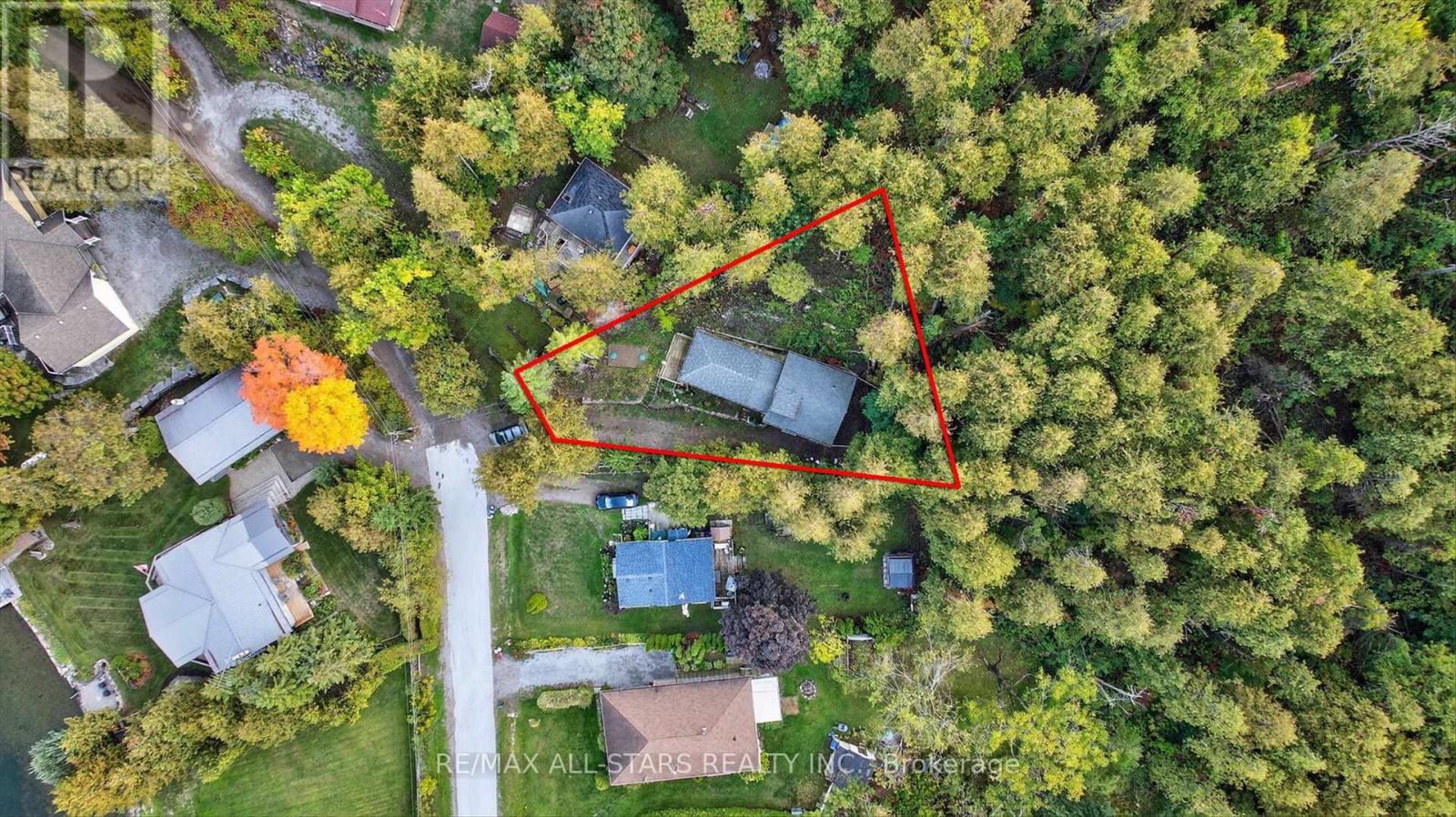 60 Elder Street, Kawartha Lakes, Ontario K0M 1L0 - Photo 2 - X12423360