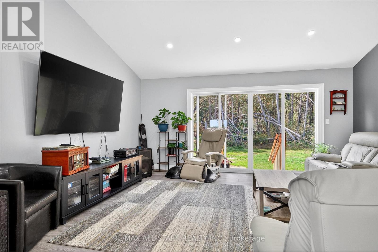 9 Lytle Lane, Kawartha Lakes, Ontario K0M 2B0 - Photo 16 - X12446150