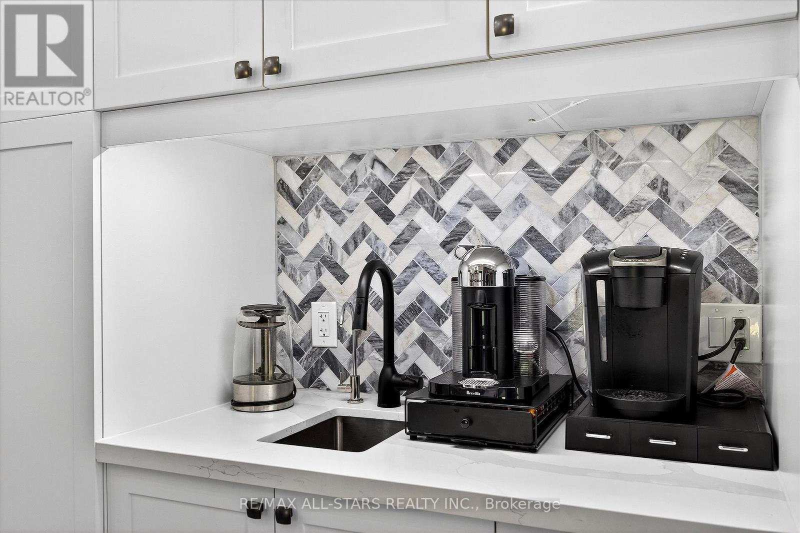 9 Lytle Lane, Kawartha Lakes, Ontario K0M 2B0 - Photo 15 - X12446150